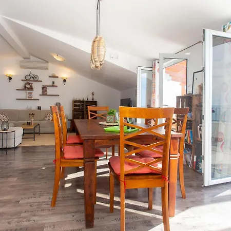 Awesome In Suhi Potok, Apartamento *