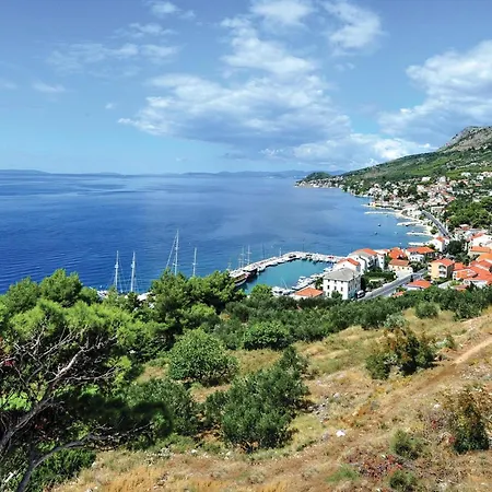 Awesome In Suhi Potok, Apartamento
