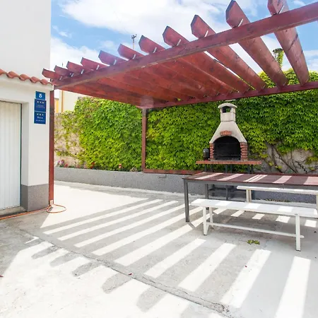 Apartamento Awesome In Suhi Potok, *